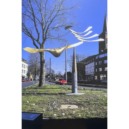 "Großer Garuda" Düsseldorf-Nikolaus Knopp Platz